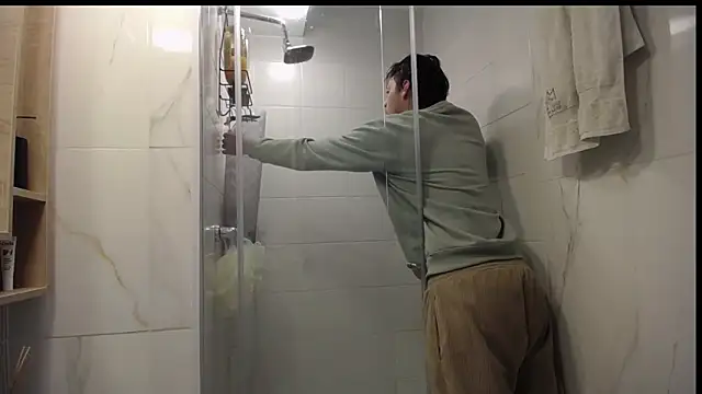 Santiago kiler online show from 10-23-25, 11:31