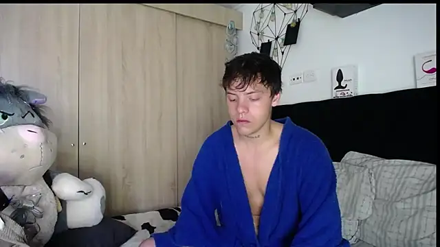 Santiago kiler online show from 11-06-25, 10:10