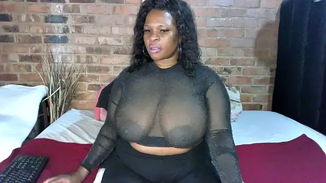 Snapshot of DIRTIENASTY chatting on 11-29-25, 06:05 DIRTIENASTY online show from 11-29-25, 06:05