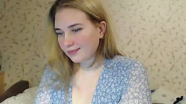 mmmPinUpGirl online show from 12-15-24, 10:04