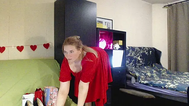 mmmPinUpGirl online show from 03-14-26, 08:25