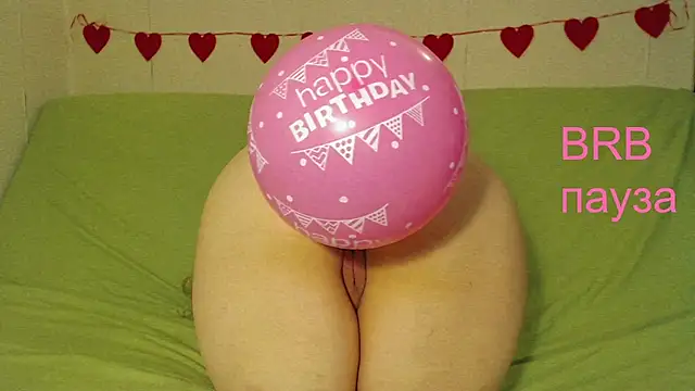 mmmPinUpGirl online show from 05-07-26, 04:12