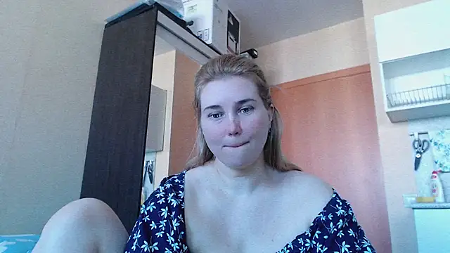 mmmPinUpGirl online show from 06-07-26, 08:18