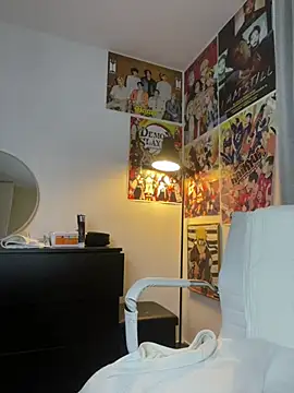 xSelena online show from 03-16-25, 11:14