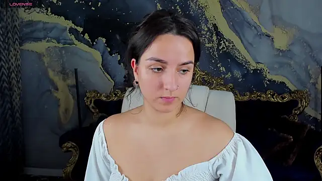 Daphne Moss online show from 01-28-25, 02:21