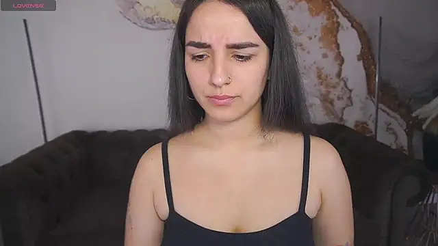 Daphne Moss online show from 02-23-25, 01:53