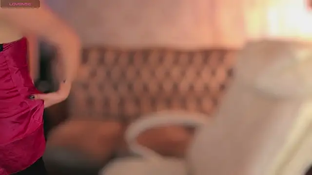 Daphne Moss online show from 01-18-26, 01:59