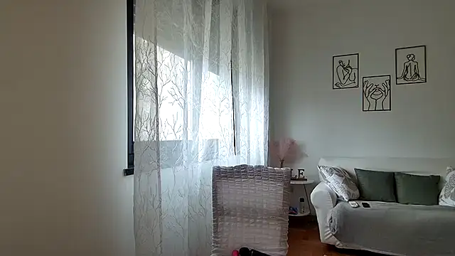 Daleliana online show from 04-02-26, 09:07