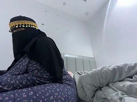 Snapshot of Submissive_Arab chatting on 02-09-25, 11:15 Submissive Arab online show from 02-09-25, 11:15