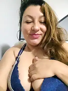 Snapshot of sakotodika chatting on 01-25-25, 01:21 sakotodika online show from 01-25-25, 01:21