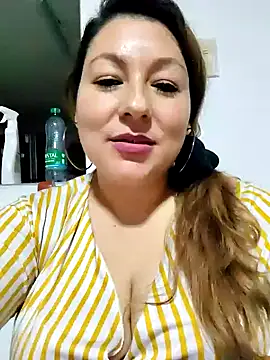 Snapshot of sakotodika chatting on 02-01-25, 01:12 sakotodika online show from 02-01-25, 01:12