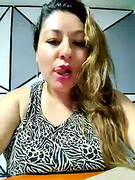 Snapshot of sakotodika chatting on 03-16-25, 01:17 sakotodika online show from 03-16-25, 01:17