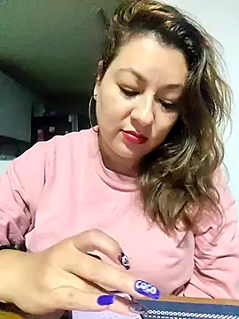 Snapshot of sakotodika chatting on 10-13-25, 11:05 sakotodika online show from 10-13-25, 11:05