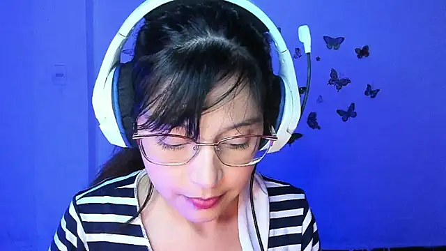 Little Lisy online show from 03-07-26, 07:38