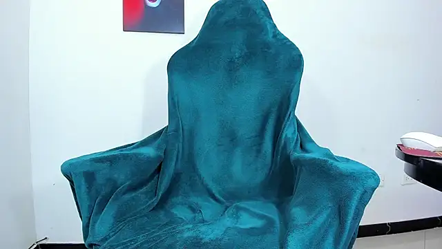 lazzon bastion online show from 02-07-25, 07:06