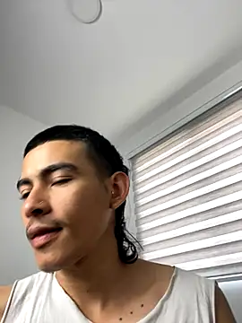 sorry-mom69 online show from 11-10-25, 02:27