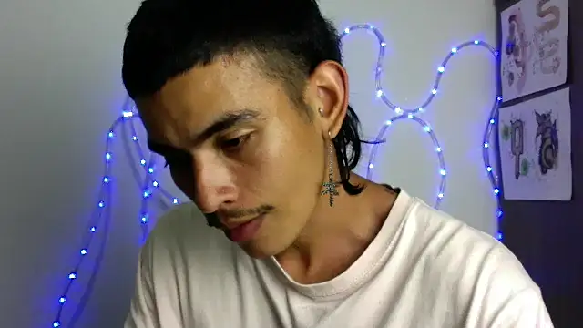 sorry-mom69 online show from 11-28-25, 02:03