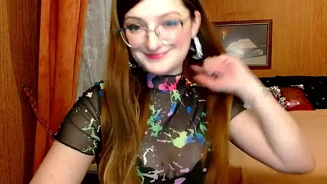 Arielsssplash online show from 12-17-24, 02:55