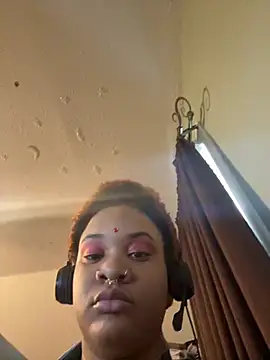 nickytheehawtie online show from 02-15-26, 09:00