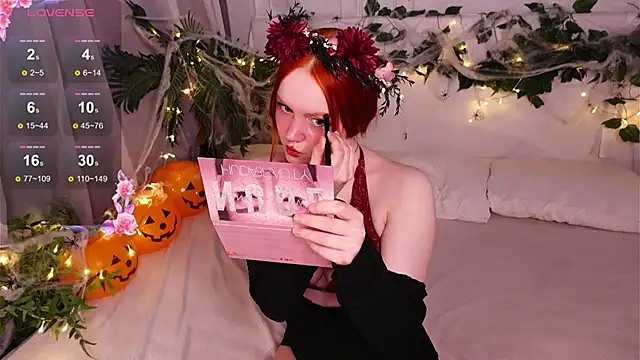 Elfa Mirielle online show from 10-30-25, 08:16