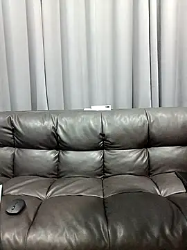 Snapshot of nam_tootsis chatting on 02-20-25, 02:07 nam tootsis online show from 02-20-25, 02:07