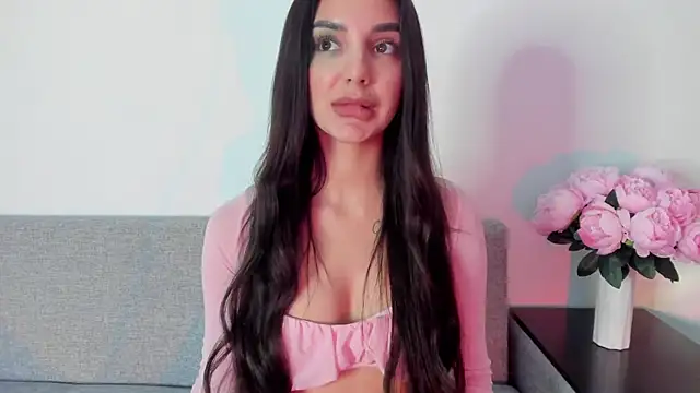 miss emily  online show from 09-11-25, 01:39