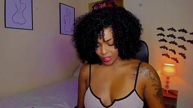 AitanaBrown  online show from 10-30-25, 09:37