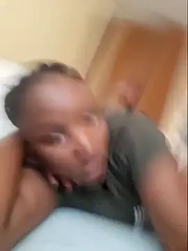 Samia Queen online show from 03-22-25, 09:34