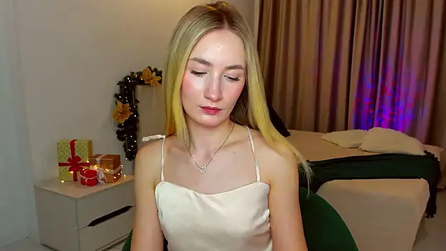 bella  rose online show from 12-26-24, 09:55