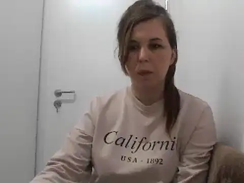 Snapshot of loveis007 chatting on 02-26-25, 11:26 loveis007 online show from 02-26-25, 11:26