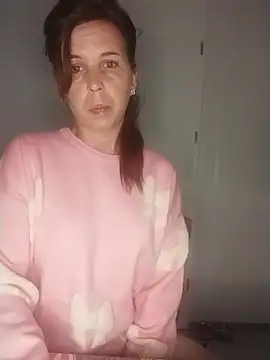 Snapshot of loveis007 chatting on 09-24-25, 08:45 loveis007 online show from 09-24-25, 08:45