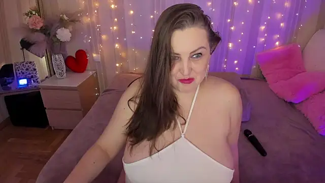 AdellaDulce online show from 03-07-25, 10:02