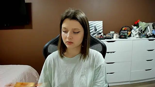 SoniNesti online show from 02-26-26, 02:16