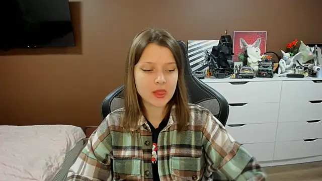 SoniNesti online show from 05-29-26, 02:37
