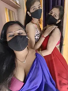 cutee  crazy online show from 07-25-26, 12:03