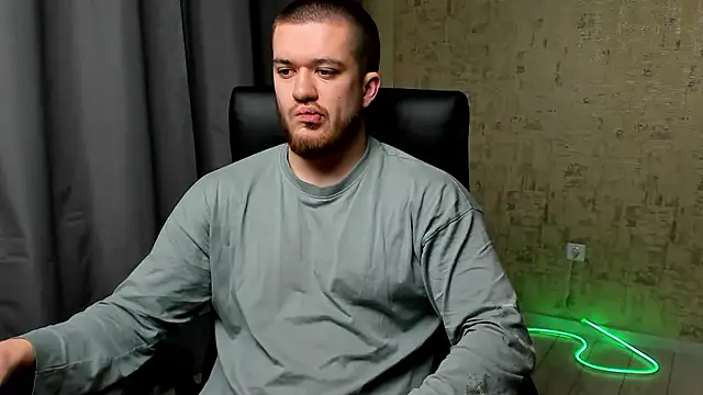 Snapshot of wel_boy chatting on 01-11-26, 07:02 wel boy online show from 01-11-26, 07:02