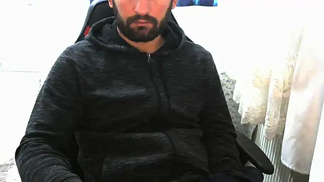 Snapshot of crazybaby5461 chatting on 11-29-25, 06:00 crazybaby5461 online show from 11-29-25, 06:00