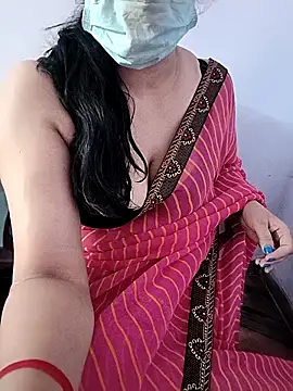 Snapshot of sangeetha4bide chatting on 11-03-25, 07:09 sangeetha4bide online show from 11-03-25, 07:09