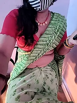 Snapshot of sangeetha4bide chatting on 01-07-26, 05:54 sangeetha4bide online show from 01-07-26, 05:54