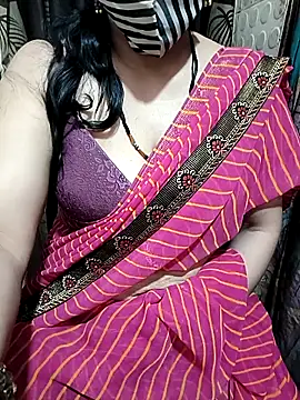 Snapshot of sangeetha4bide chatting on 02-08-26, 09:13 sangeetha4bide online show from 02-08-26, 09:13