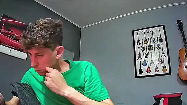 Snapshot of saint_not chatting on 12-27-24, 02:36 saint not online show from 12-27-24, 02:36