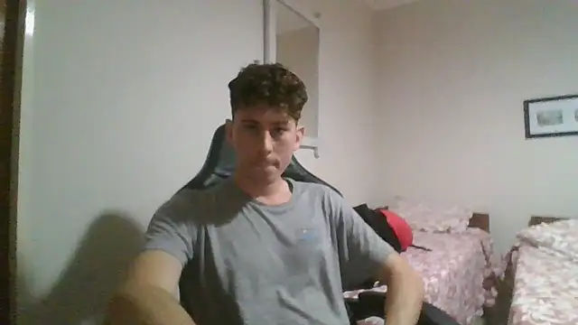 Snapshot of saint_not chatting on 02-16-25, 10:32 saint not online show from 02-16-25, 10:32