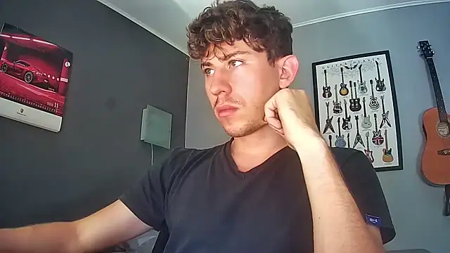 Snapshot of saint_not chatting on 03-05-25, 06:12 saint not online show from 03-05-25, 06:12