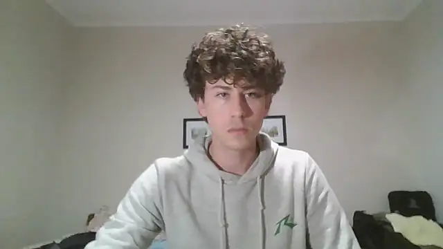 Snapshot of saint_not chatting on 09-24-25, 09:29 saint not online show from 09-24-25, 09:29