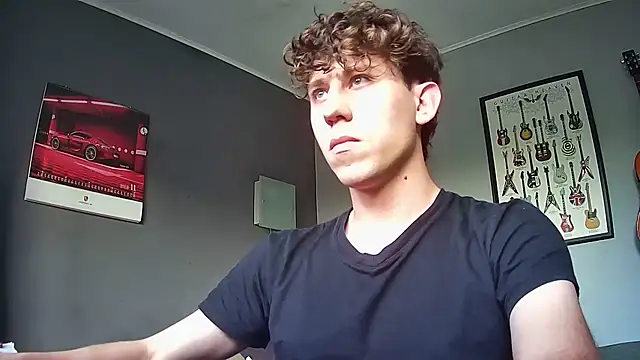 Snapshot of saint_not chatting on 10-09-25, 09:35 saint not online show from 10-09-25, 09:35