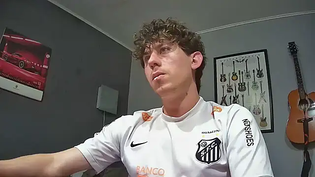 Snapshot of saint_not chatting on 11-08-25, 10:30 saint not online show from 11-08-25, 10:30