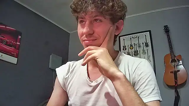 Snapshot of saint_not chatting on 11-09-25, 11:03 saint not online show from 11-09-25, 11:03