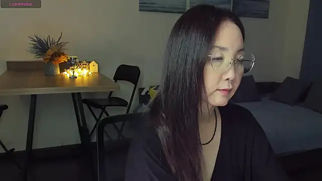 AvroraSakura online show from 12-16-24, 02:49