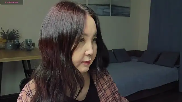 AvroraSakura online show from 01-25-25, 06:57