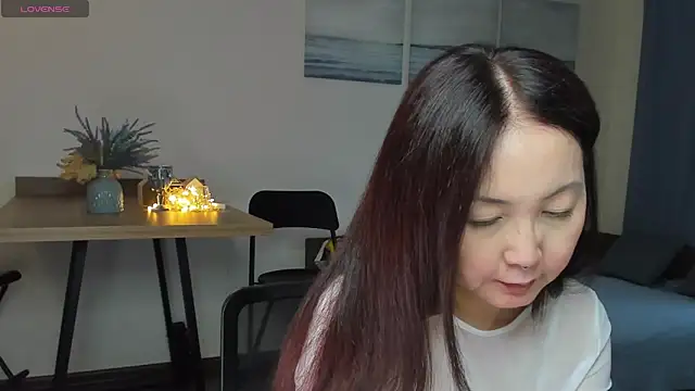 AvroraSakura online show from 02-14-25, 02:23